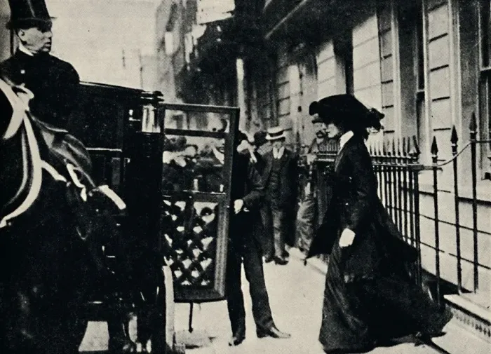Framed Print : Mr. Churchill Departs for Honeymoon, 1908, (1945). Creator: Unknown Framed Print : Mr. Churchill Departs for Honeymoon, 1908, (1945). Creator: Unknown