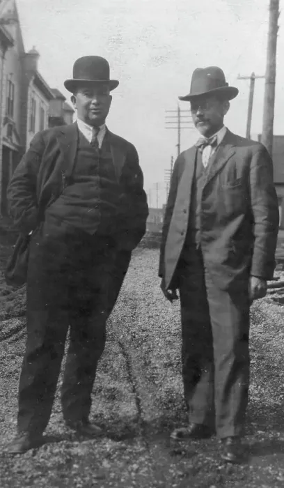Framed Print : Mr. Dearborn on the right, between c1900 and 1916. Creator: Unknown Framed Print : Mr. Dearborn on the right, between c1900 and 1916. Creator: Unknown