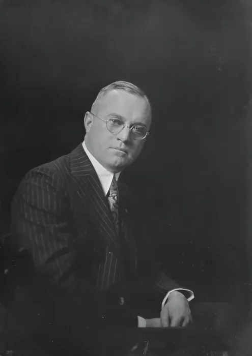 Framed Print : Mr. Drake, portrait photograph, 1919 Feb. 10. Creator: Arnold Genthe Framed Print : Mr. Drake, portrait photograph, 1919 Feb. 10. Creator: Arnold Genthe