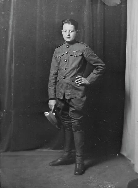 Mr. Frederick Schling, portrait photograph, 1918 May 13. Creator: Arnold Genthe