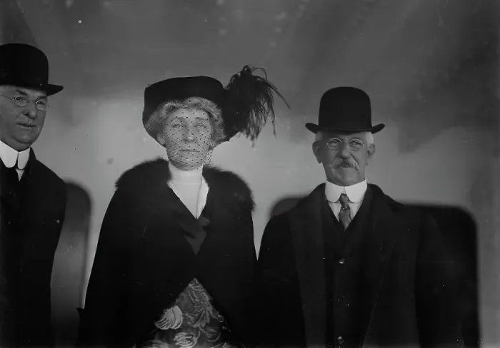 Framed Print : Mr. & Mrs. C. Gorgas, between c1910 and c1915. Creator: Bain News Service Framed Print : Mr. & Mrs. C. Gorgas, between c1910 and c1915. Creator: Bain News Service