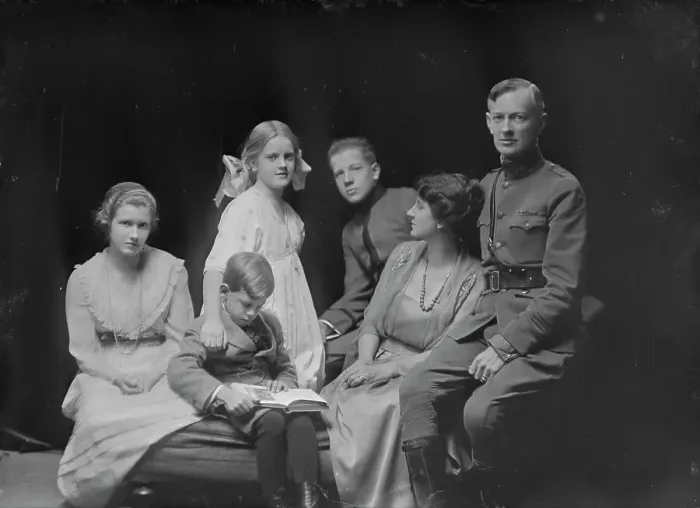 Framed Print : Mr. and Mrs. W.W. Davies and family, portrait photograph, 1919 Jan. Creator: Arnold Genthe Framed Print : Mr. and Mrs. W.W. Davies and family, portrait photograph, 1919 Jan. Creator: Arnold Genthe
