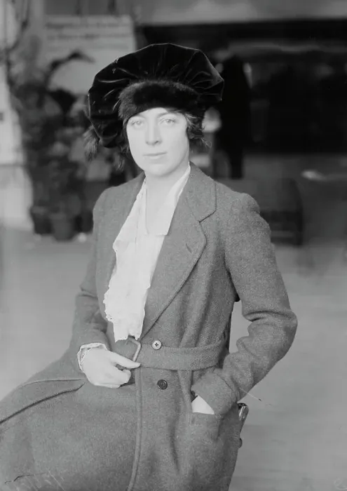 Framed Print : Mrs. A.S. Burden, between c1915 and c1920. Creator: Bain News Service Framed Print : Mrs. A.S. Burden, between c1915 and c1920. Creator: Bain News Service
