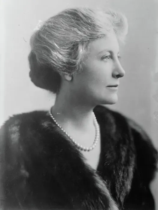 Framed Print : Mrs. Aug. Belmont, between c1915 and 1916. Creator: Bain News Service Framed Print : Mrs. Aug. Belmont, between c1915 and 1916. Creator: Bain News Service