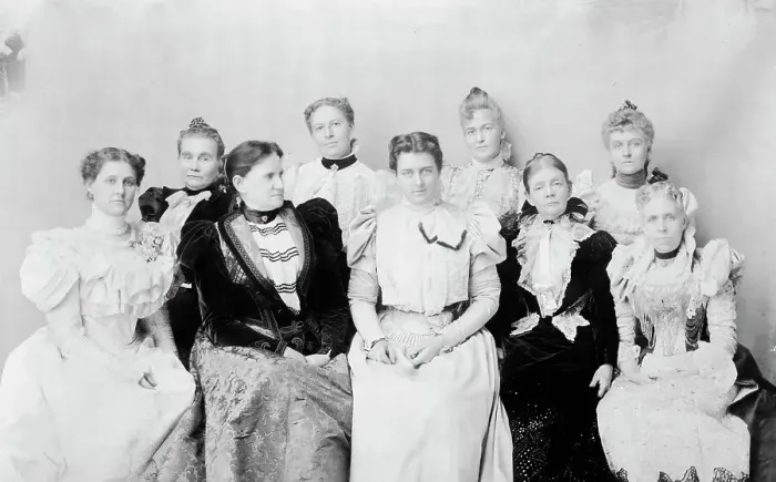 Framed Print : Mrs. Cleveland and the ladies of the Cabinet, no. 2, c1897. Creator: Frances Benjamin Johnston Framed Print : Mrs. Cleveland and the ladies of the Cabinet, no. 2, c1897. Creator: Frances Benjamin Johnston