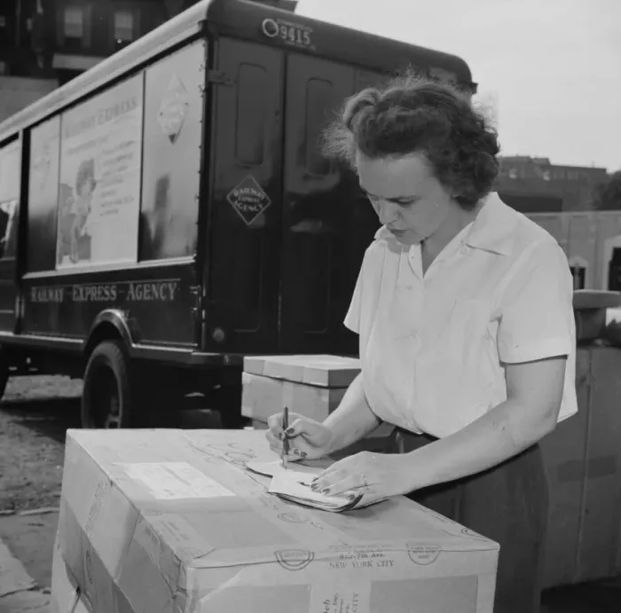 Framed Print : Mrs. Dorthy Bell, Irish-German descent, twenty-seven years old... New Britain, Connecticut, 1943. Creator: Gordon Parks Framed Print : Mrs. Dorthy Bell, Irish-German descent, twenty-seven years old... New Britain, Connecticut, 1943. Creator: Gordon Parks