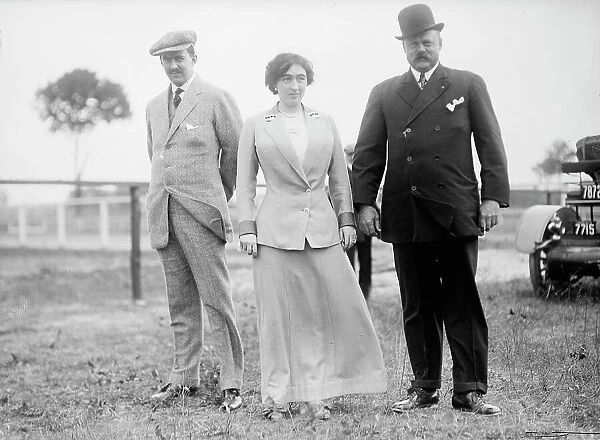 Mrs. Edward Beale McLean with Husband, 1911. Creator: Harris & Ewing. Mrs. Edward Beale McLean with Husband, 1911. Creator: Harris & Ewing