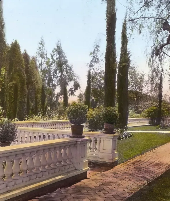 Framed Print : Mrs Francis Lemoine Loring house...San Rafael Heights, Pasadena, California, 1917 Creator: Frances Benjamin Johnston Framed Print : Mrs Francis Lemoine Loring house...San Rafael Heights, Pasadena, California, 1917 Creator: Frances Benjamin Johnston
