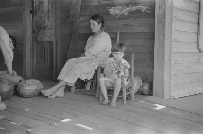 Framed Print : Mrs. Frank Tengle and Laura Minnie Lee Tengle... near Moundville, Hale County, Alabama, 1936. Creator: Walker Evans Framed Print : Mrs. Frank Tengle and Laura Minnie Lee Tengle... near Moundville, Hale County, Alabama, 1936. Creator: Walker Evans