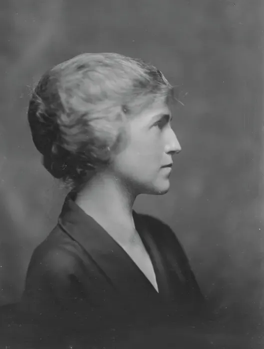 Framed Print : Mrs. Garrison, portrait photograph, 1919 Jan. 21. Creator: Arnold Genthe Framed Print : Mrs. Garrison, portrait photograph, 1919 Jan. 21. Creator: Arnold Genthe