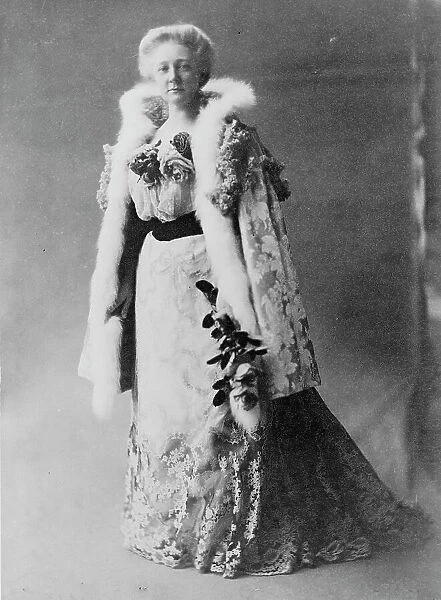 Mrs. George F. Huff, between 1890 and 1910. Creator: Frances Benjamin Johnston