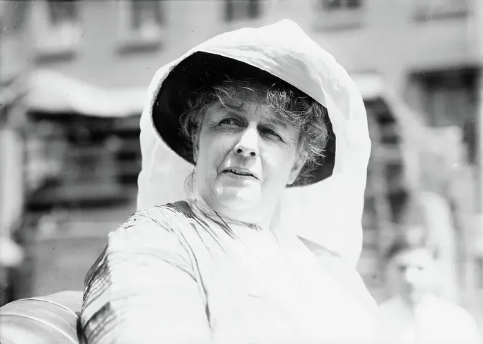 Framed Print : Mrs. H.S. Blatch, between c1910 and c1915. Creator: Bain News Service Framed Print : Mrs. H.S. Blatch, between c1910 and c1915. Creator: Bain News Service