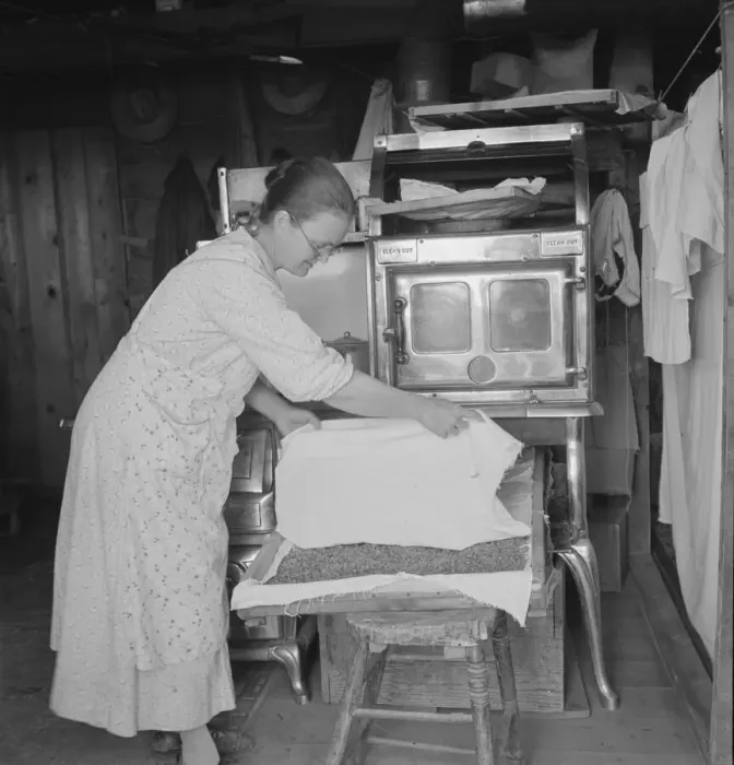 Framed Print : Mrs. Hull drying corn, Dead Ox Flat, Malheur County, Oregon, 1939. Creator: Dorothea Lange Framed Print : Mrs. Hull drying corn, Dead Ox Flat, Malheur County, Oregon, 1939. Creator: Dorothea Lange