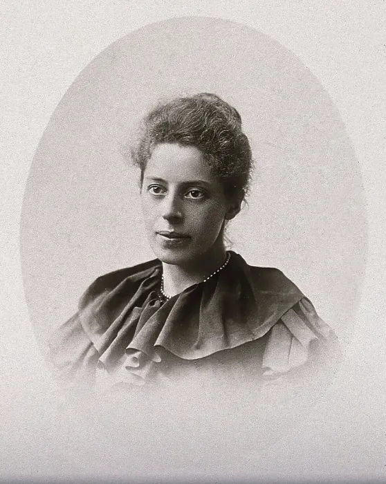 Framed Print : Mrs Isaac Roberts, nee Dorothea Klumpke, Doctor es Sciences from the University of Paris, first... Creator: Unknown Framed Print : Mrs Isaac Roberts, nee Dorothea Klumpke, Doctor es Sciences from the University of Paris, first... Creator: Unknown