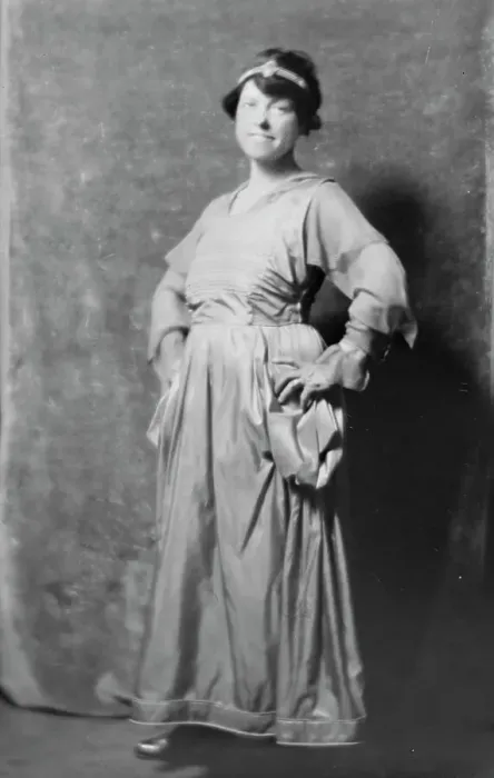 Framed Print : Mrs. Jack London, portrait photograph, 1918 Feb. 11. Creator: Arnold Genthe Framed Print : Mrs. Jack London, portrait photograph, 1918 Feb. 11. Creator: Arnold Genthe