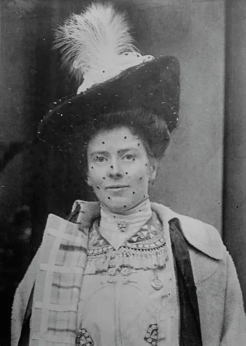 Framed Print : Mrs. Joseph Chamberlain, between c1910 and c1915. Creator: Bain News Service Framed Print : Mrs. Joseph Chamberlain, between c1910 and c1915. Creator: Bain News Service