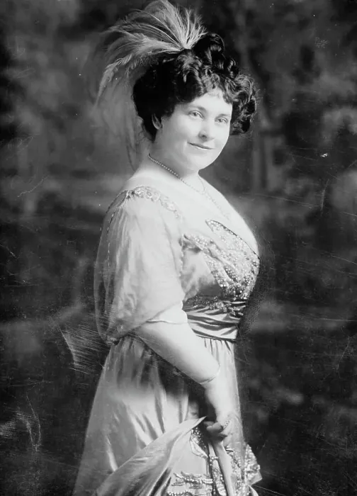 Framed Print : Mrs. J.S. Blackton, between c1910 and c1915. Creator: Bain News Service Framed Print : Mrs. J.S. Blackton, between c1910 and c1915. Creator: Bain News Service