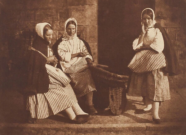 Mrs. Logan and Two Unknown Women, Newhaven, 1843 / 47, printed c. 1916