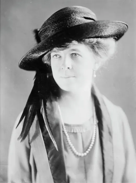 Framed Print : Mrs. Norman Ditman, between c1915 and c1920. Creator: Bain News Service Framed Print : Mrs. Norman Ditman, between c1915 and c1920. Creator: Bain News Service