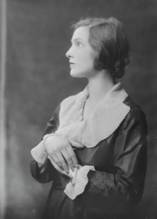Framed Print : Mrs. Robbins Russell, portrait photograph, 1918 May 17. Creator: Arnold Genthe Framed Print : Mrs. Robbins Russell, portrait photograph, 1918 May 17. Creator: Arnold Genthe