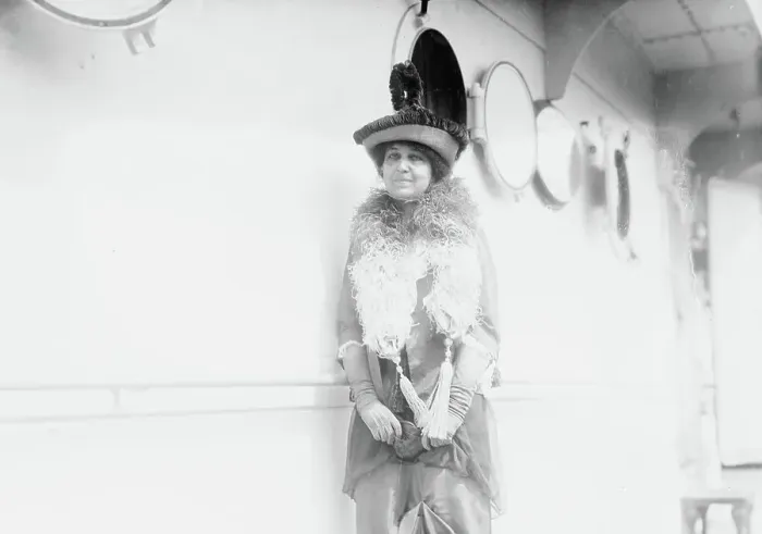 Framed Print : Mrs. Stanley McCormick, between c1910 and c1915. Creator: Bain News Service Framed Print : Mrs. Stanley McCormick, between c1910 and c1915. Creator: Bain News Service