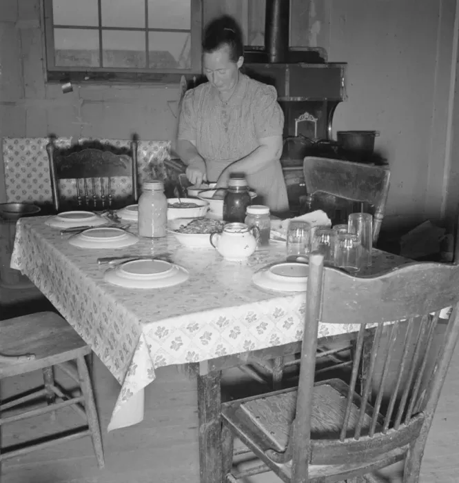 Framed Print : Mrs. Wardlow bakes her own bread in her dugout house, Dead Ox Flat, Oregon, 1939. Creator: Dorothea Lange Framed Print : Mrs. Wardlow bakes her own bread in her dugout house, Dead Ox Flat, Oregon, 1939. Creator: Dorothea Lange