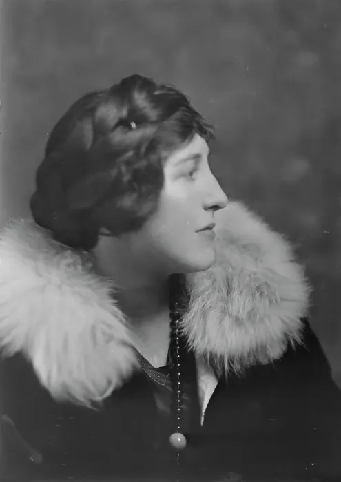 Framed Print : Mrs. W.B. Knapp, portrait photograph, 1918 Nov. 6. Creator: Arnold Genthe Framed Print : Mrs. W.B. Knapp, portrait photograph, 1918 Nov. 6. Creator: Arnold Genthe
