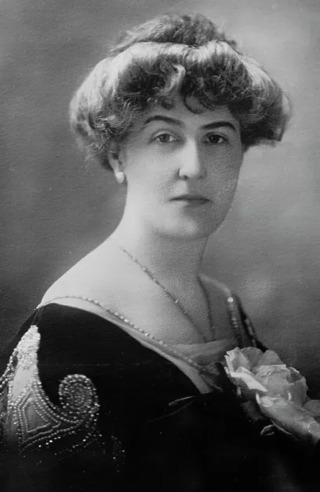 Framed Print : Mrs. W.P. Jackson, between c1910 and c1915. Creator: Bain News Service Framed Print : Mrs. W.P. Jackson, between c1910 and c1915. Creator: Bain News Service