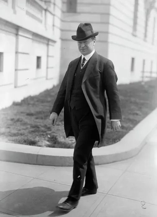 Framed Print : Murdock, Victor, Rep. from Kansas, 1903-1915; Federal Trade Commissioner, 1917-1925, 1913. Creator: Harris & Ewing. Murdock, Victor, Rep. from Kansas, 1903-1915; Federal Trade Commissioner, 1917-1925, 1913. Creator: Harris & Ewing Framed Print : Murdock, Victor, Rep. from Kansas, 1903-1915; Federal Trade Commissioner, 1917-1925, 1913. Creator: Harris & Ewing. Murdock, Victor, Rep. from Kansas, 1903-1915; Federal Trade Commissioner, 1917-1925, 1913. Creator: Harris & Ewing