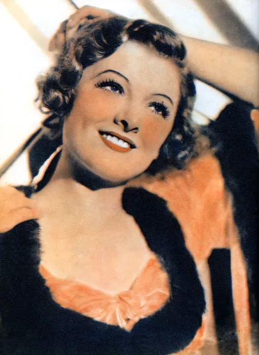 Framed Print : Myrna Loy, American actress, 1934-1935 Framed Print : Myrna Loy, American actress, 1934-1935