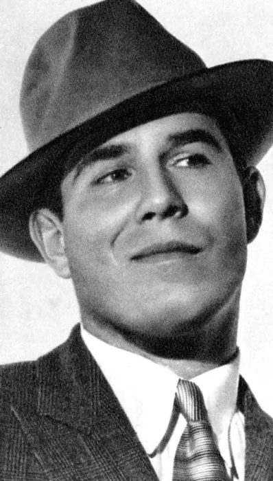 Framed Print : Nat Pendleton, American Olympic wrestler and actor, 1934-1935 Framed Print : Nat Pendleton, American Olympic wrestler and actor, 1934-1935