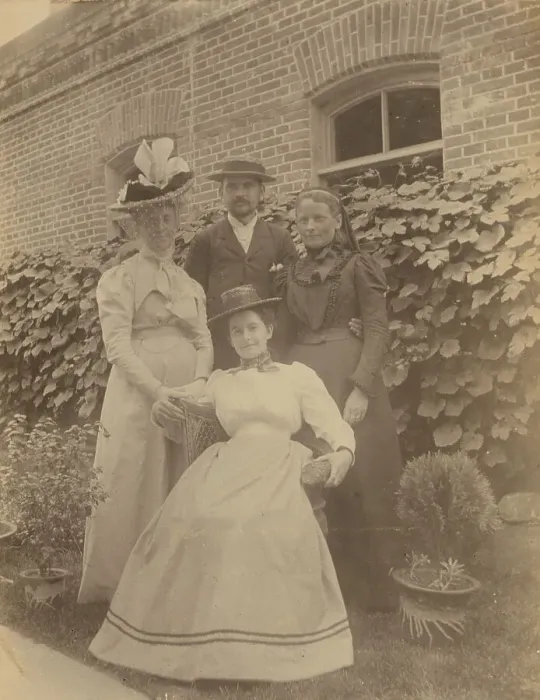 Framed Print : Nathalie F Lindholm, Frederick Pray, Sarah Smith (in mourning dress), and Eleanor Pray... 1899. Creator: Unknown Framed Print : Nathalie F Lindholm, Frederick Pray, Sarah Smith (in mourning dress), and Eleanor Pray... 1899. Creator: Unknown