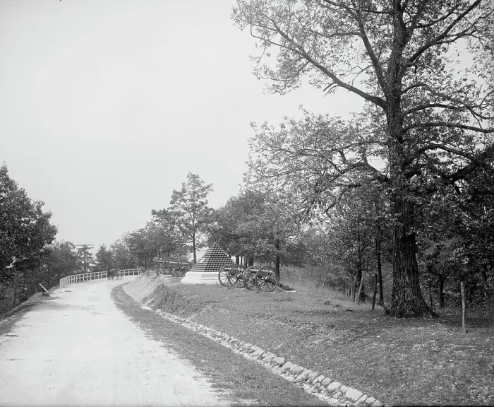 Framed Print : National Boulevard and Cannonball Monument, Missionary Ridge, Tenn. between 1900 and 1910. Creator: Unknown Framed Print : National Boulevard and Cannonball Monument, Missionary Ridge, Tenn. between 1900 and 1910. Creator: Unknown