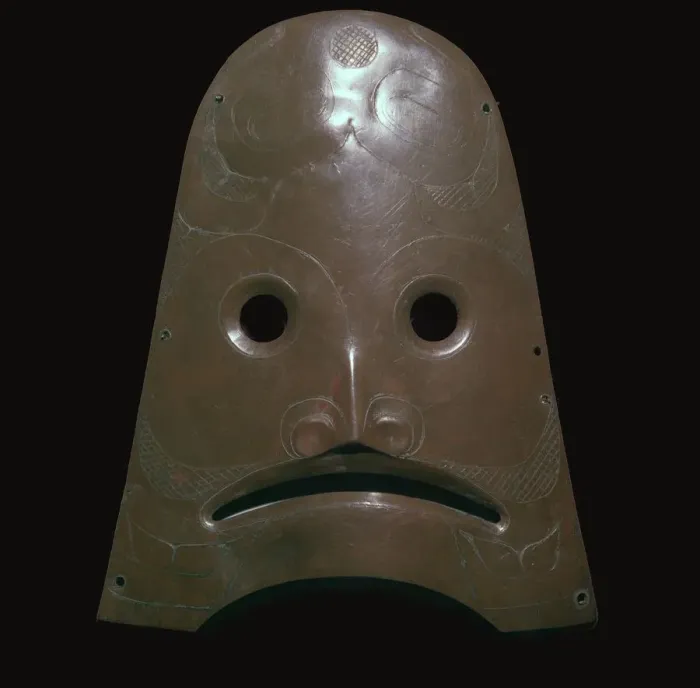 Framed Print : Native American copper mask representing a killer whale, 19th century Framed Print : Native American copper mask representing a killer whale, 19th century