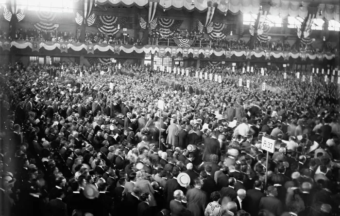 Framed Print : Nat'l Dem. Convention in session, between c1910 and c1915. Creator: Bain News Service Framed Print : Nat'l Dem. Convention in session, between c1910 and c1915. Creator: Bain News Service