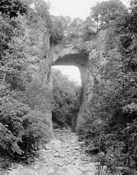 Framed Print : Natural Bridge, Va. c.between 1910 and 1920. Creator: Unknown Framed Print : Natural Bridge, Va. c.between 1910 and 1920. Creator: Unknown