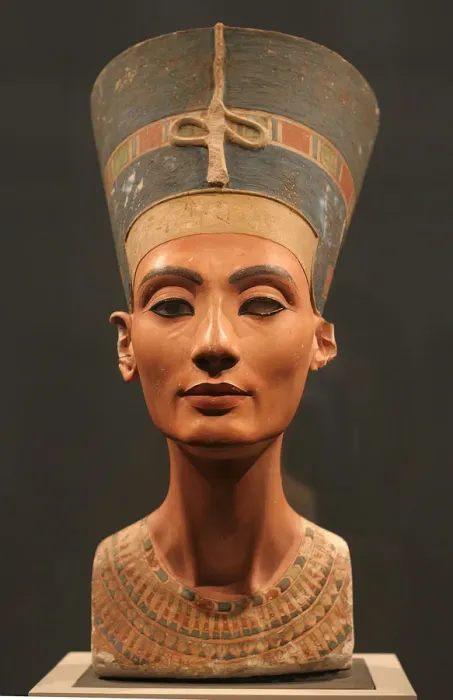 Framed Print : The Nefertiti Bust, ca 1350 BC. Artist: Ancient Egypt Framed Print : The Nefertiti Bust, ca 1350 BC. Artist: Ancient Egypt