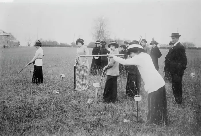 Framed Print : Nemours Gun Club, between c1910 and c1915. Creator: Bain News Service Framed Print : Nemours Gun Club, between c1910 and c1915. Creator: Bain News Service