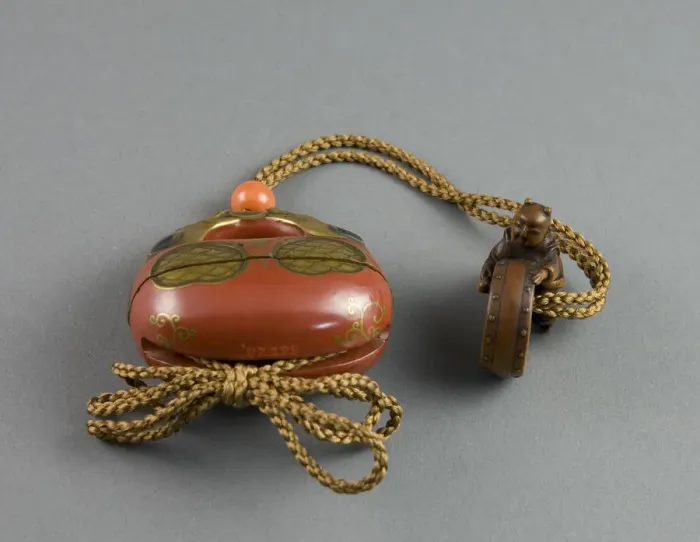 Framed Print : Netsuke, Edo period (1615-1868). Creator: Unknown Framed Print : Netsuke, Edo period (1615-1868). Creator: Unknown