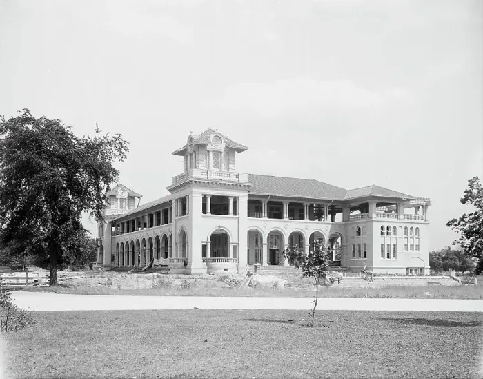 Framed Print : New casino, Belle Isle Park, Detroit, Mich. ca 1907. Creator: Unknown Framed Print : New casino, Belle Isle Park, Detroit, Mich. ca 1907. Creator: Unknown