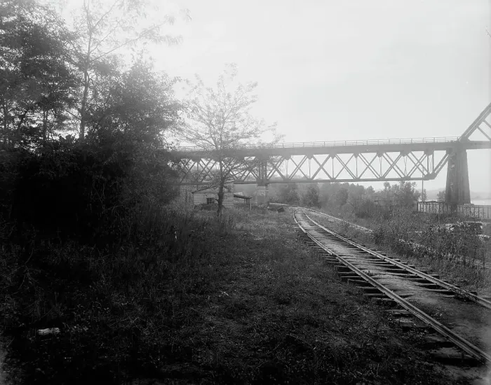 Framed Print : New steel bridge at Glasgow, Mo. 1901 Oct 9. Creator: Unknown Framed Print : New steel bridge at Glasgow, Mo. 1901 Oct 9. Creator: Unknown