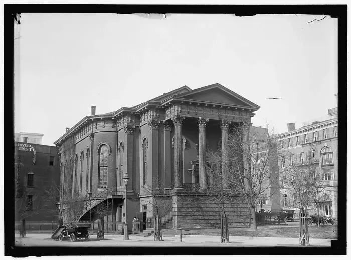 Framed Print : New York Avenue Presbyterian Church, between 1910 and 1917. Creator: Harris & Ewing. New York Avenue Presbyterian Church, between 1910 and 1917. Creator: Harris & Ewing Framed Print : New York Avenue Presbyterian Church, between 1910 and 1917. Creator: Harris & Ewing. New York Avenue Presbyterian Church, between 1910 and 1917. Creator: Harris & Ewing