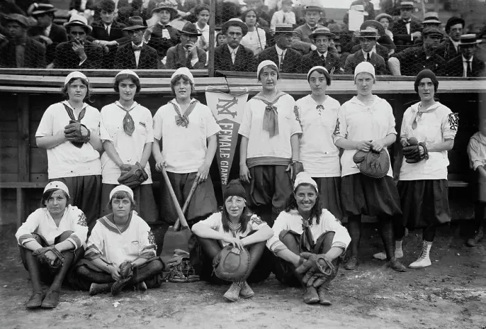 Framed Print : New York Female Giants (baseball), 1913. Creator: Bain News Service