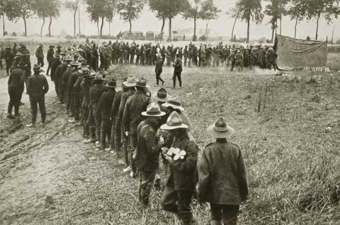 Framed Print : New Zealand troops queuing for a field canteen, Somme campaign, France, World War I, 1916 Framed Print : New Zealand troops queuing for a field canteen, Somme campaign, France, World War I, 1916