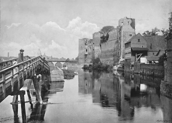 Framed Print : Newark Castle and Bridge, c1896. Artist: Frith & Co Framed Print : Newark Castle and Bridge, c1896. Artist: Frith & Co