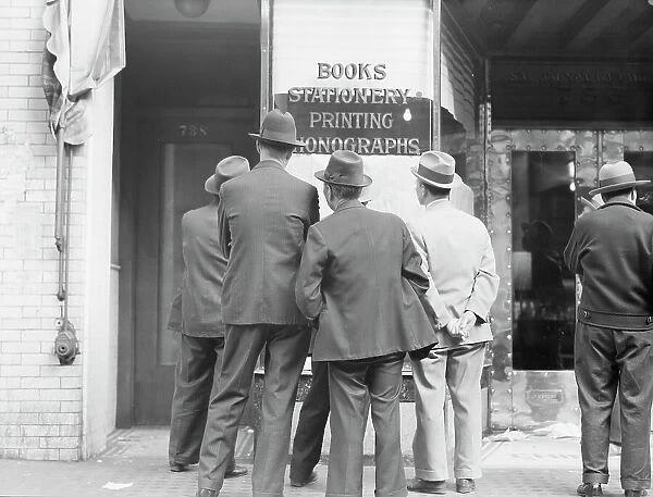 News of the surrender of Canton... San Francisco, California, 1938. Creator: Dorothea Lange