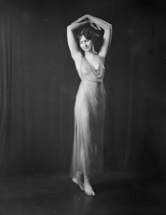 Framed Print : Neyder, Miss, 1923 July 6. Creator: Arnold Genthe