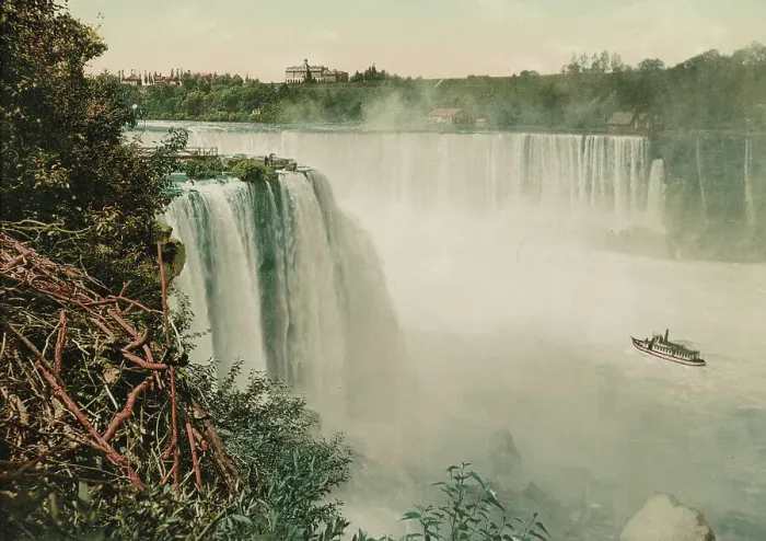 Framed Print : Niagara, Horseshoe Fall from Goat Island, c1898. Creator: Unknown Framed Print : Niagara, Horseshoe Fall from Goat Island, c1898. Creator: Unknown