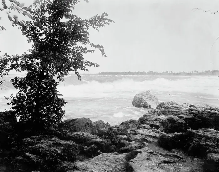 Framed Print : Niagara Rapids, between 1880 and 1899. Creator: Unknown Framed Print : Niagara Rapids, between 1880 and 1899. Creator: Unknown