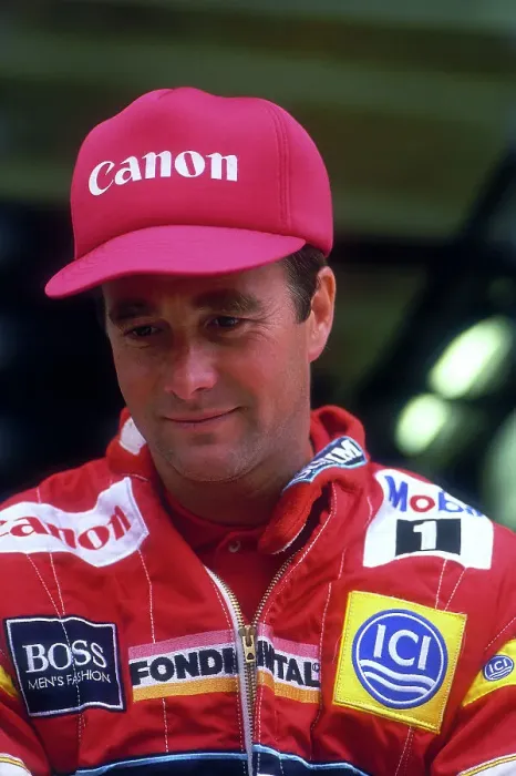 Framed Print : Nigel Mansell at the British Grand Prix, Silverstone, Northamptonshire, 1988 Framed Print : Nigel Mansell at the British Grand Prix, Silverstone, Northamptonshire, 1988